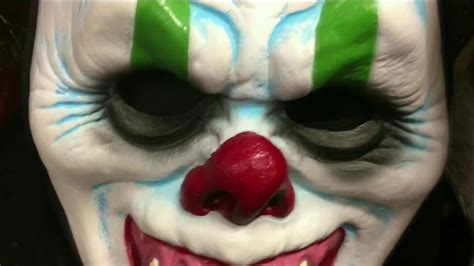 Scary Clown Sightings Spread From U S To Europe Video Business News