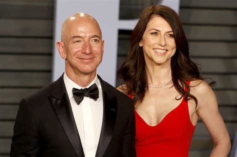 amazon ceo jeff bezos and his wife mackenzie are getting