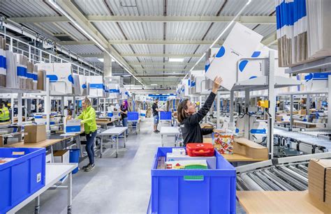 bolcom distributiecentrum nieuwbouw waalwijk van wijnen