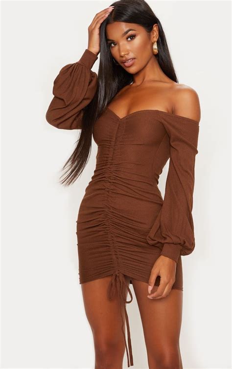 chocolate brown ribbed bardot balloon sleeve ruched bodycon dress in