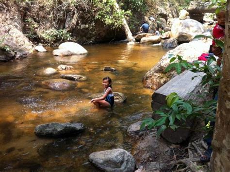 Cooling Off By The Waterfall Picture Of Chae Son National Park
