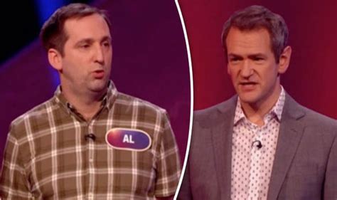 Pointless Presenters Leave Contestants Speechless With