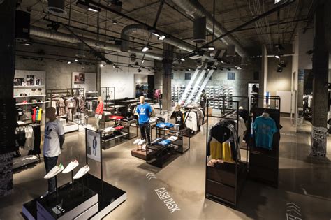 adidas opens  concept store  melrose avenue kicksonfirecom