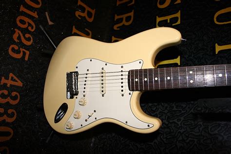 fender usa stratocaster sold amp guitars macclesfield