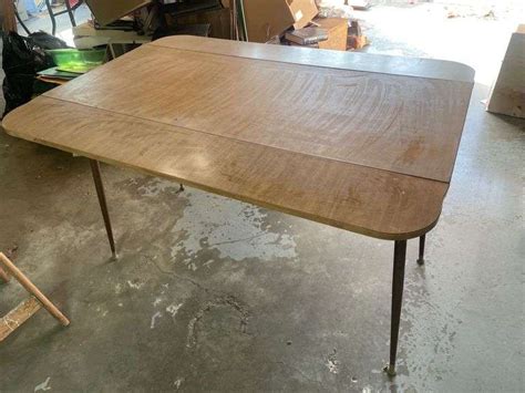 expandable table halfhill auction group