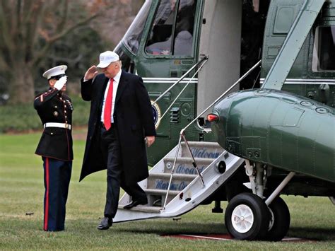 donald trump tells marines    feels   presidential marine  helicopter