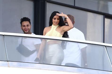 Kim Kardashian Sexy In Miami The Fappening