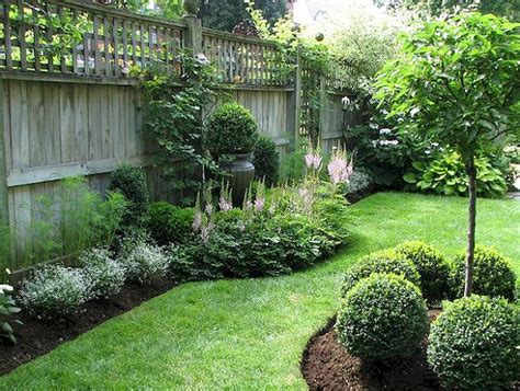backyard landscaping ideas  fence