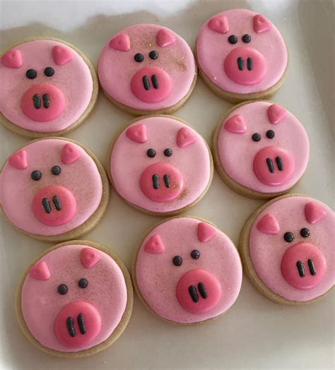 pig cookies farm cookies animal cookies zoo bacon