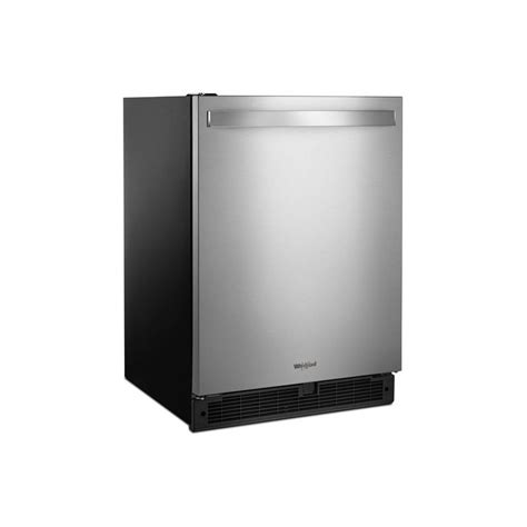 24 Inch Wide Undercounter Refrigerator 5 1 Cu Ft By