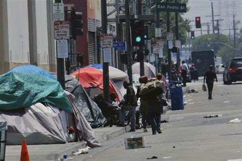 number of homeless people rises 12 in los angeles county