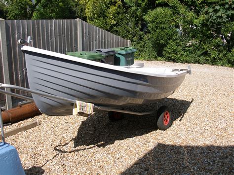 meter grp clinker style boat  bembridge sold wightbay