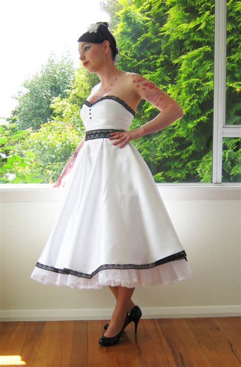 Pin Up Style Wedding Dresses