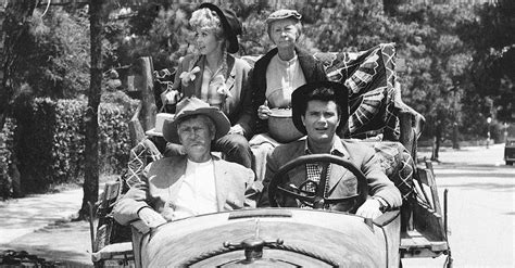 7 Darn Tootin True Facts About The Beverly Hillbillies