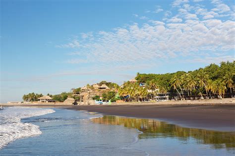 el salvador beaches