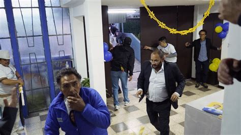 zes verdachten van moord op presidentskandidaat ecuador overleden  cel rnujijdiscussies