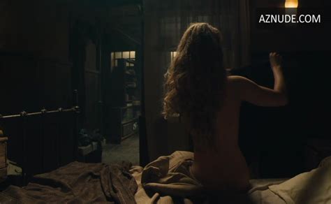 Celine Buckens Butt Scene In Warrior Aznude