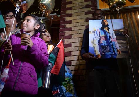 in pictures candlelight vigil for rapper nipsey hussle on