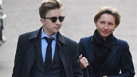 alexander litvinenko s wife appears at death inquiry bbc news