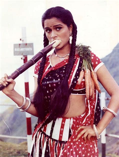 Throw Back Photo Of Padmini Kolahapori Padmini Kolhapure Bollywood