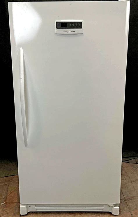 Sold At Auction Frigidaire 20 5 Cu Ft Upright Freezer