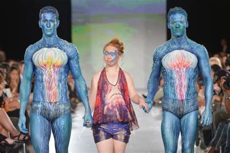 nyfw down syndrome model madeline stuart makes modeling debut gephardt daily