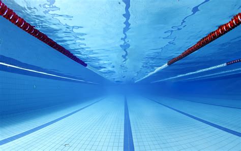 underwater pool natacion