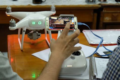 menerbangkan drone  mudah jsp jakarta school