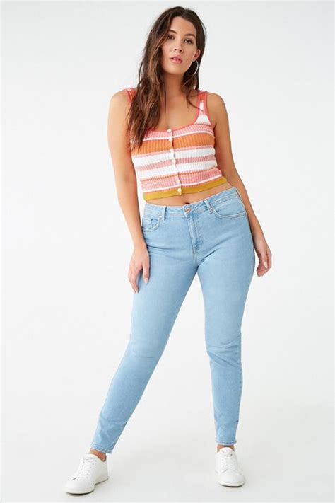 Mid Rise Push Up Jeans