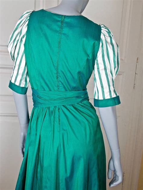 German Vintage Trachten Dress Emerald Green White St… Gem