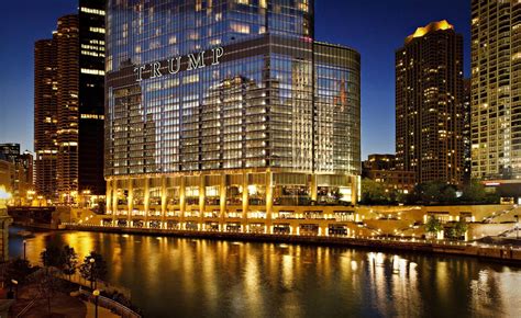 chicagos  luxury hotels  families minitime