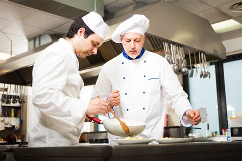 search   schools  offer culinary arts  food service degrees