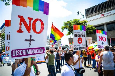 Costa Rica To Extend Same Sex Couples Equal Rights For