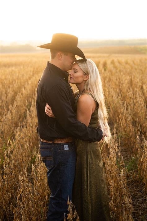 engagement inspiration couples photography country cute country