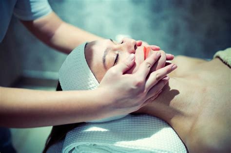 massage treatment facial treatment body treatments organic spa