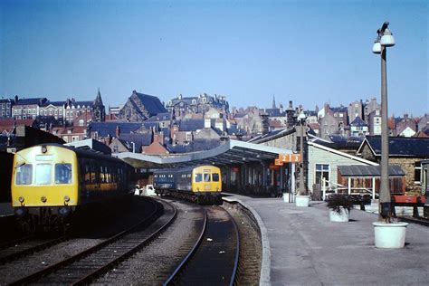 whitby town station   ner whitby town station wi flickr