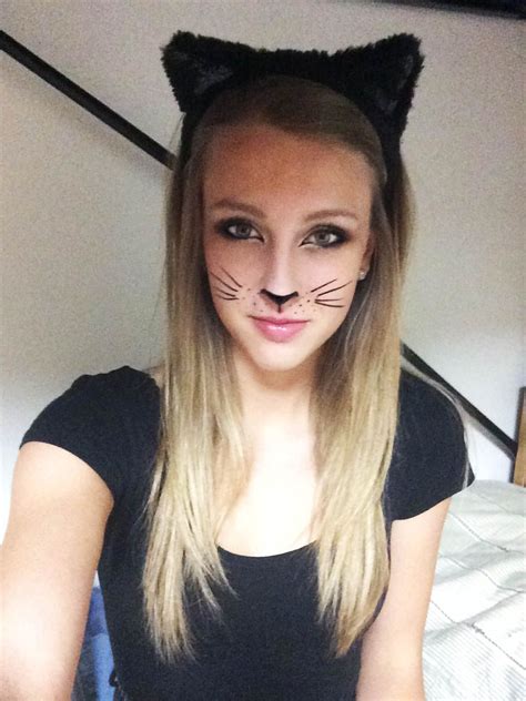 Halloween Kitty Cat Costume Cat Makeup And Cat Ears Cat