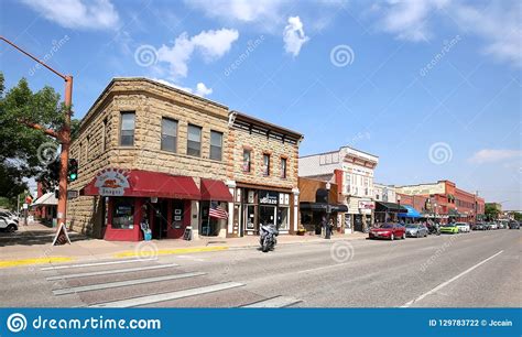 downtown main street  cody wyoming editorial photography image  destination avenue