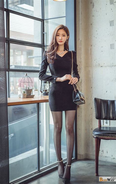 jung yoon gorgeous fair skinned korean fashion model 【buzz girls】 fashion korean fashion