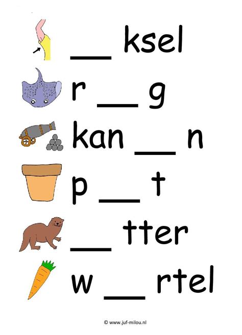 wat  de ontbrekende letter grade  worksheets learn dutch dutch language coloring sheets