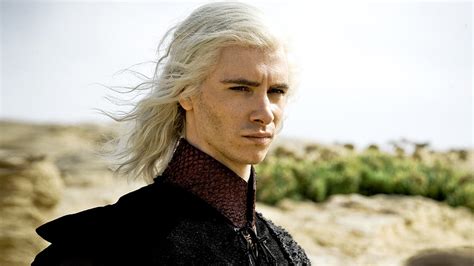 Game Of Thrones Fans Think Rhaegar Targaryen S Wig Was