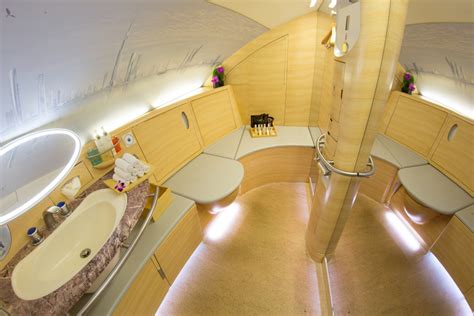 fancy  shower   ft flying  class  emirates