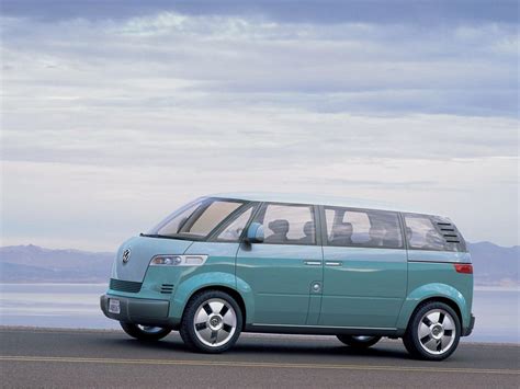 volkswagen microbus concept pictures history  research news conceptcarzcom