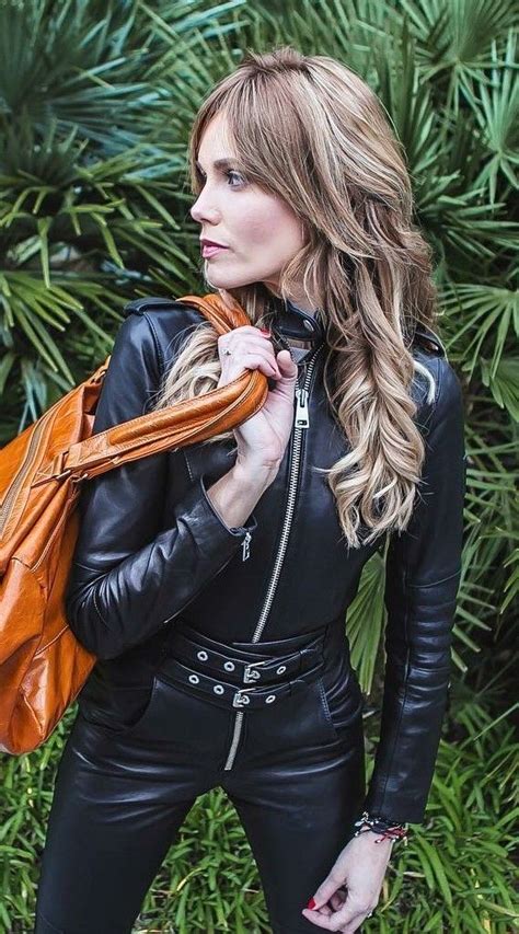 1601 best hot women in leather images on pinterest leather fashion leather outfits and