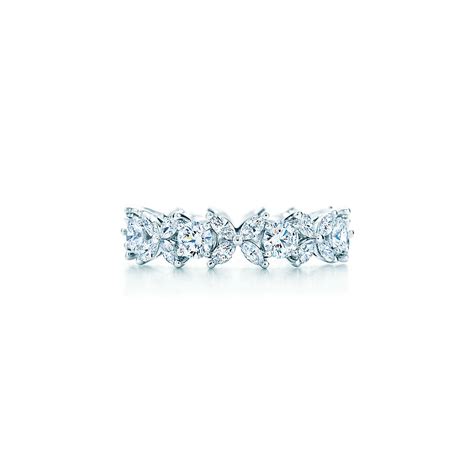 Tiffany Victoria® Alternating Ring