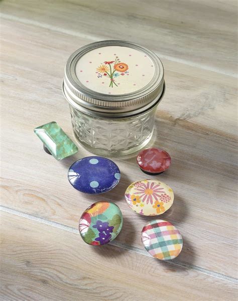 quick handmade gifts diy magnets   mason jar mod podge rocks