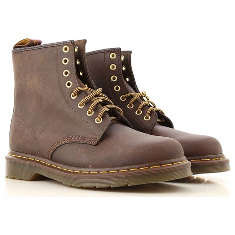 mens shoes dr martens style code   crazyhorse