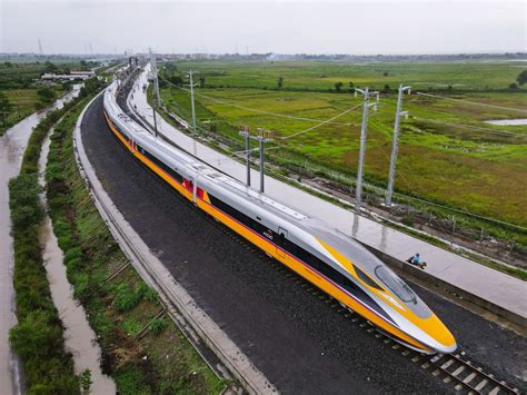 trial operation  jakarta bandung high speed railway successful belt