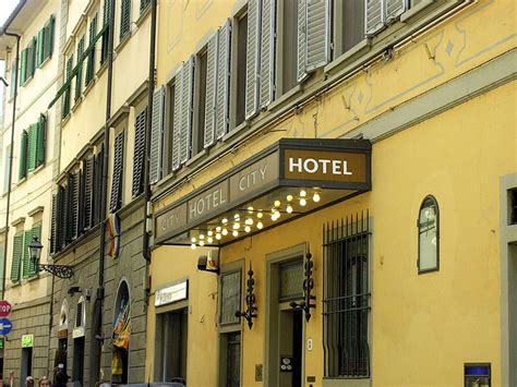 florence hotel city italy europe ideally located   prime
