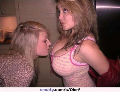 chubbylover blonde blondes babe babes busty largetits bigboobs